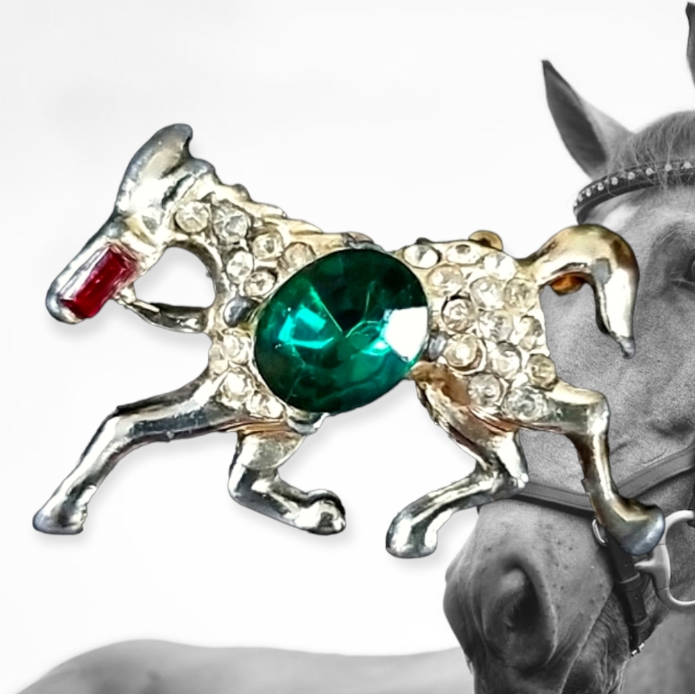 Vintage 1940s Mid Century Emerald and Ruby Crystal Rhinestone Horse Brooch